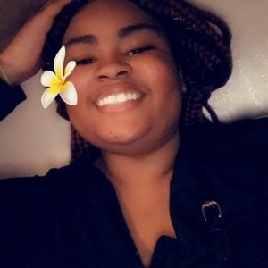 Meet your Posher, Tyeshia